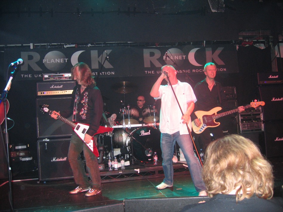 thunder planet rock xmas party 2006 108